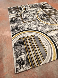 Tapis Adiva en polyester turc, tissé jacquard, à poils longs, fabriqué à la machine, rembourré, réversible, résistant aux taches, avec dos antidérapant - Product Image 5
