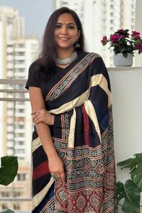 Sari en soie japonaise Sartin avec bordure et chemisier contrastant pour femme, fabriqué en Inde - Product Image 4