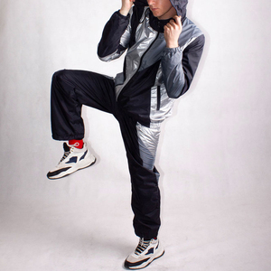 Chándal cortavientos de nailon con logotipo personalizado para hombre, venta al por mayor, ropa de calle para exteriores, chándal deportivo cortavientos de nailon - Product Image 2