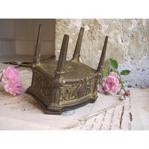 Elegante joyero del Viejo Mundo, organizador antiguo para anillos, pendientes, pulseras, relojes y acento decorativo para el hogar - Product Image 6