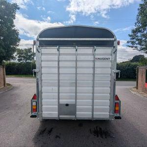 Remorque agricole Nugen L361H-H 12 pieds x 7 pieds avec double essieu, engrenage et moteur, haute productivité, suspension à double entraînement, porte de séparation - Product Image 3