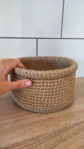 Cesta de Macramé Marrón para Almacenamiento Elegante en el Hogar, Organización del Baño y Decoración Boho Moderna, Venta al por Mayor desde India - Product Image 2