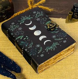 A5 Grimorio Journal Sun Moon Blank Spell Witch Book of Shadows Carnet de croquis en cuir Cadeau pour lui - Product Image 5