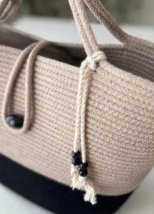 Sac en corde de jute tissé à la main : beige et noir, sac de plage bohème - Product Image 2