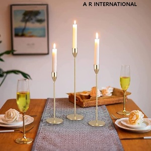 Bougeoirs en verre et métal dorés faits à la main de la marque WLS pour les mariages, les fêtes, les centres de table, la décoration de la maison et des hôtels - Product Image 3