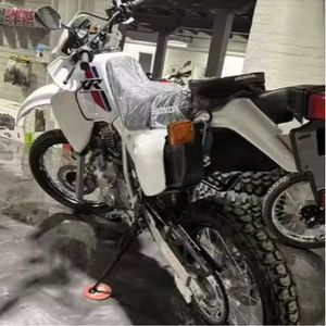 Motocicletas Honda XR650L NUEVAS y AVANZADAS, Motocicletas Todoterreno con Garantía para Motocicleta Deportiva - Product Image 3