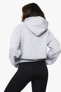 Sudadera con Capucha Corta de Invierno para Mujer, Estilo Urbano, Felpa Gruesa, Color Gris Sólido, Lavado Ácido, Precio Económico al por Mayor, Sudadera Holgada - Product Image 3