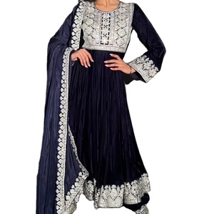 Robe Afghani pour femmes avec broderie florale élégante et tissu traditionnel, parfaite pour les célébrations festives - Product Image 1