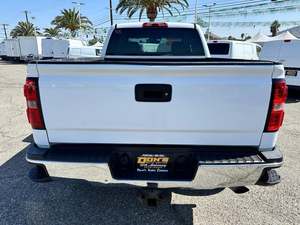 G-M-C Sierra 2500HD 2015 - Product Image 6