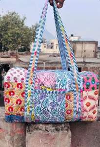 Grand sac de voyage en coton, sac de voyage en tissu matelassé fait à la main, sacs de voyage de nuit imprimés à la main, sac à main - Product Image 3