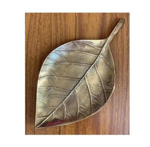 Plat de service en forme de feuille de haute qualité et design coûteux, utilisé pour les accessoires de cuisine en vrac, prix bas, plats en aluminium - Product Image 2