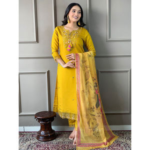 Golden Bloom-Kurta élégante ornée de moutarde pour femme, style de fête Bollywood traditionnel et tendance - Product Image 1
