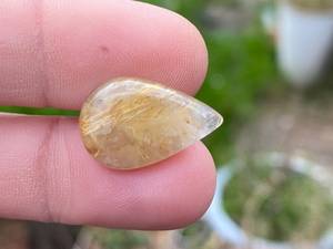 Poire Cut Forme 100% Naturel Doré Rutile Quartz Lisse Calibré Lâche Véritable Cabochon Pierre Précieuse Meilleur Pour Pendentifs En Vrac OEM - Product Image 4