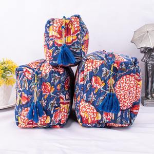 Quilted Cotton Case <b>Set</b> 3 Large Vintage Eco-Friendly Durable Waterproof Washbags Women Reusable Travel Zipper <b>Makeup</b> Storage - Product Image 2