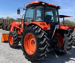 Tractor agrícola de buena calidad usado Kubota, tractor de granja agrícola con cargador a la venta - Product Image 3