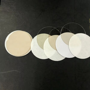 Lámina de Mica de Alta Calidad, 20x25 mm, 0.2 mm de Grosor, con Orificios para Microscopio Electrónico, AFM, Aplicaciones de Alto Voltaje, Grado Óptico - Product Image 1