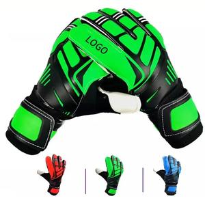 Gants de gardien de but de football personnalisés professionnels avec le meilleur prix Nouveaux articles de sport au design et logo uniques - Product Image 2