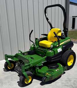 Cortadora de Césped de Giro Cero John Deere Z925A - Product Image 4