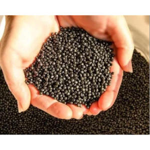 Masterbatch pour l'extrusion plastique, couleur noire stable et finition de surface lisse - Product Image 1