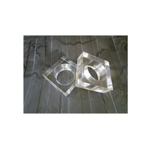 Ronds de serviette en acrylique Décoration de table Anneau porte-serviettes en cristal pour hôtel de forme carrée et de couleur blanche - Product Image 2