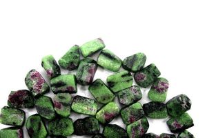 25pcs 12-14MM Naturel Rubis Zoisite Gemstone Vert Cristal Anyolite Lâche pour la Méditation et la Fabrication de Bijoux - Product Image 3