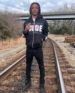 Vente en gros de sweats à capuche épais et personnalisés pour hommes, fabricant de sweats à capuche de haute qualité avec broderie graphique de luxe, sweats à capuche délavés à l'acide - Product Image 6