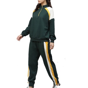 Ensemble de vêtements de détente personnalisé deux pièces survêtements pour femmes tenues de haute qualité à manches longues haut court à capuche et pantalon à jambes larges - Product Image 2