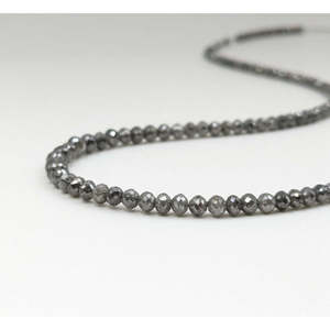 Cuentas de diamante natural gris AAA, corte brillante redondo, 3-4.5mm, hilo de diamantes facetados de 16 pulgadas para fabricación de joyería a precio mayorista - Product Image 3