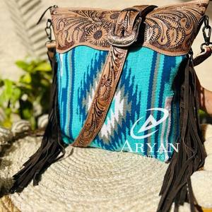 Recién llegado, bolso de mano con flecos, turquesa, Azteca, manta de sillín, bandolera, bohemio, diseño único, bolsos elegantes para mujer - Product Image 1
