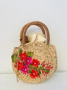 Nouvel arrivage de sacs fabriqués à la main en jacinthe d'eau Design compact Poignées de transport pratiques Floral Vietnam Fermeture ouverte Décoration florale - Product Image 5