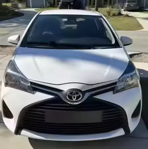 Toyota Yaris 2024 Usado, Volante a la Izquierda, Asientos de Cuero, Cámara Trasera - Product Image 1