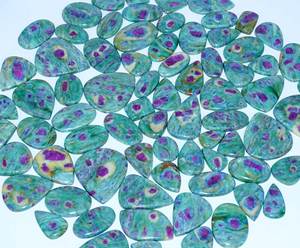 Beau rubis naturel en Fuchsite pierre précieuse en vrac Cabochon pierre précieuse forme de mélange en gros et pierre précieuse naturelle pour la fabrication de bijoux - Product Image 2