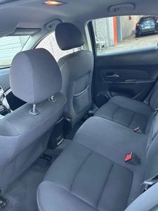 Clean 2020 GMC Suburban/Yukon XL SLT AWD conduite à gauche - Product Image 2