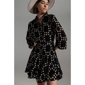 Vestido de Gasa con Estampado de Puntos y Mangas Voluminosas en Negro, Estilo Fit and Frill - Product Image 3
