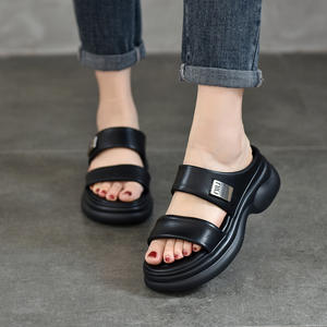 รองเท้าบูทผู้หญิงแบบผูกเชือก พื้นหนา ทรงหุ้มข้อ สำหรับฤดูหนาว สไตล์ลำลองและแฟชั่นแนวสตรีท รองเท้าทรงหนา - Product Image 3