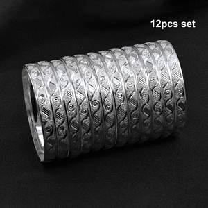 Venta al por mayor Brazaletes plateados, Brazaletes de plata tradicionales, Brazaletes de moda, Brazaletes plateados de latón, Brazaletes de plata personalizados - Product Image 1