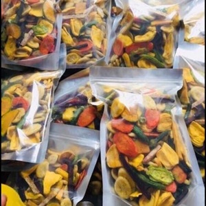 Chips mixtas de frutas secas de primera calidad hechas de verduras y frutas reales, producto de fruta más vendido de un país tropical - Product Image 3