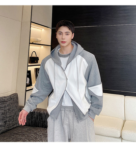 Sudadera con Capucha para Hombre, Estampada en Serigrafía, Colores Personalizados Minimalistas, Corte Regular, Sudadera de Invierno de Algodón Orgánico - Product Image 1