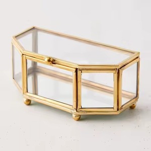 Boîte à bijoux et cosmétiques vintage multi-compartiments en verre, couleur argent - Product Image 2