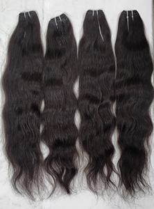 Nous sommes spécialisés dans les cheveux humains bruts non traités du temple du sud de l'Inde, tous les cuticules sont alignés, les cheveux sont très soyeux, brillants et lisses. - Product Image 6