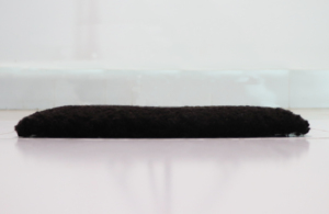 Alfombra de Área de Color Sólido Reversible Moderna de Poliéster Tejido Negro de Tamaño Personalizado, Alfombra Suave de Pelo Alto para Decoración de Pisos de Hogar, Hotel y Oficina - Product Image 2