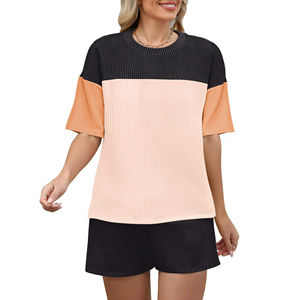 Conjunto de dos piezas de mujer de bloque de color personalizado de fábrica, conjunto de pantalones cortos de algodón, top de cuello redondo de alta calidad y conjunto corto de mujer - Product Image 5