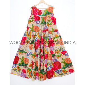 Vestido Midi Sin Mangas Hecho a Mano en India para Mujer, 100% Algodón, Estilo Casual Boho con Estampado Floral, Detalle de Botones, Apto para Lavado en Seco, Natural - Product Image 5