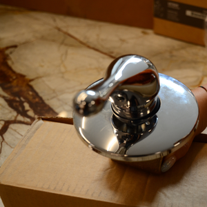 Mezclador de Ducha Empotrado Golfo de Calidad Profesional, Grifo de Lavabo con Acabado Cromado, Diseño de Montaje en Pared para Baños Modernos - Product Image 3