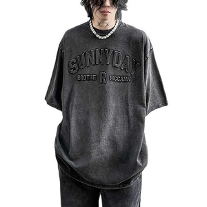 เสื้อยืดผู้ชายลายนูนแขนสั้นเสื้อแฟชั่นแนวสตรีทสำหรับผู้ชายเสื้อยืดสำหรับใส่ได้ทั้งผู้ชายและผู้หญิง - Product Image 1