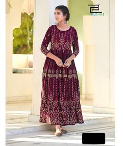 Dernières femmes portent des vêtements décontractés punjabi élégants robe en rayonne vêtements de bureau tendance Kurti en rayonne avec motif fantaisie imprimé Kurtis - Product Image 1