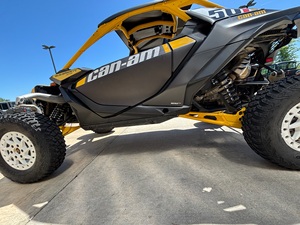 UTV Amarillo de 800cc 4X4 Automático con Alta Distancia al Suelo, Motor de 4 Tiempos, Certificado EEC, Gasolina/Diésel, Bloqueo de Diferencial para Uso Todoterreno - Product Image 3