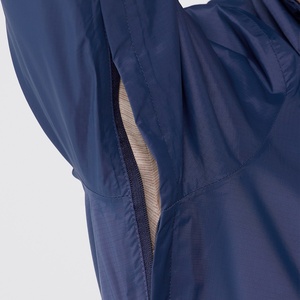 Veste de pluie softshell à capuche bleu foncé, coupe-vent 10 000 mm, imperméable, légère, avec logo personnalisé HUNT GEAR, pour homme et femme, grandes tailles - Product Image 3