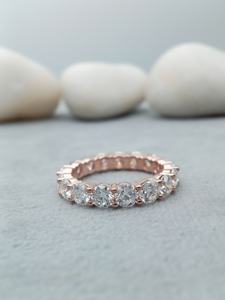 แหวนแต่งงานสำหรับผู้หญิงทำจากเพชรที่เจียระไนแบบกลมขนาด14K 18K ได้รับการรับรองจากร้าน VVS Lab - Product Image 6