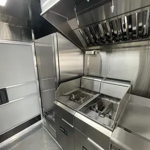 Camion de restauration d'occasion disponible à la vente, entièrement équipé : cuisine mobile pour tacos, chariot à pizza, chariot à café, camion à glaces, camion à barbecue. En stock. - Product Image 6